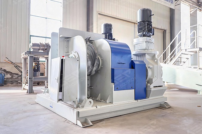 Urządzenie do usuwania drutu stopki z opon