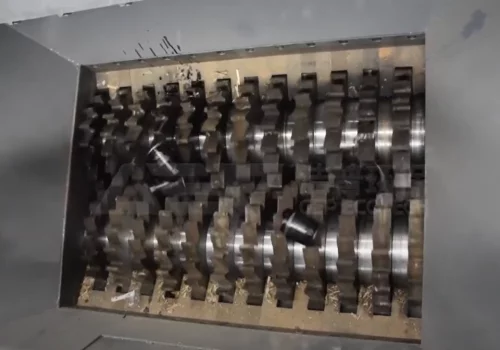 Rozdrabniacz filtrów oleju, specjalnie zaprojektowany do zarządz