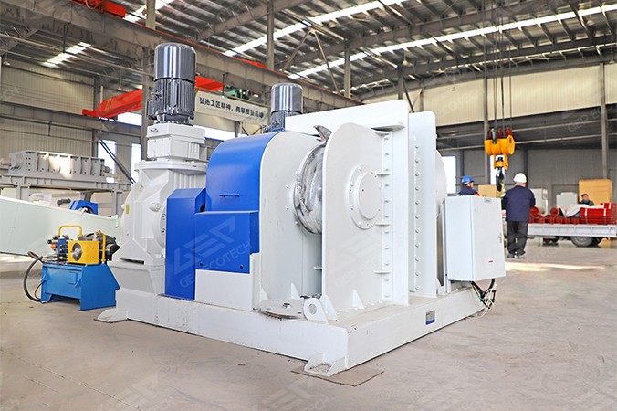 Urządzenie do usuwania drutu stopki z opon