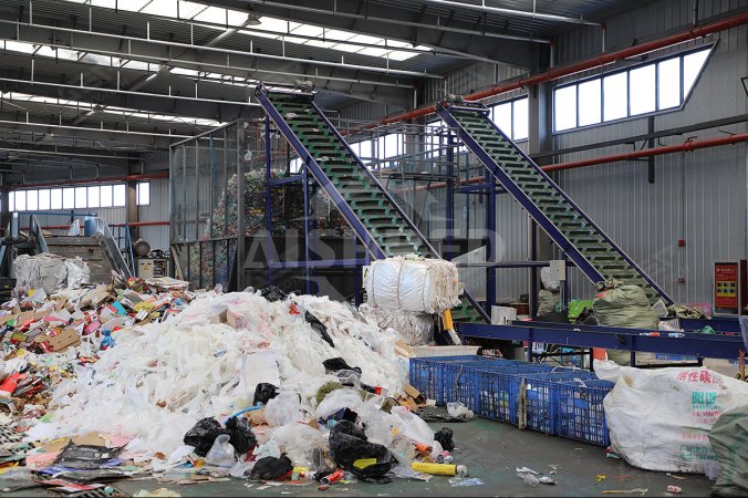 Projekt sortowania i recyklingu odpadów z tworzyw sztucznych w Zhengzhou w Chinach